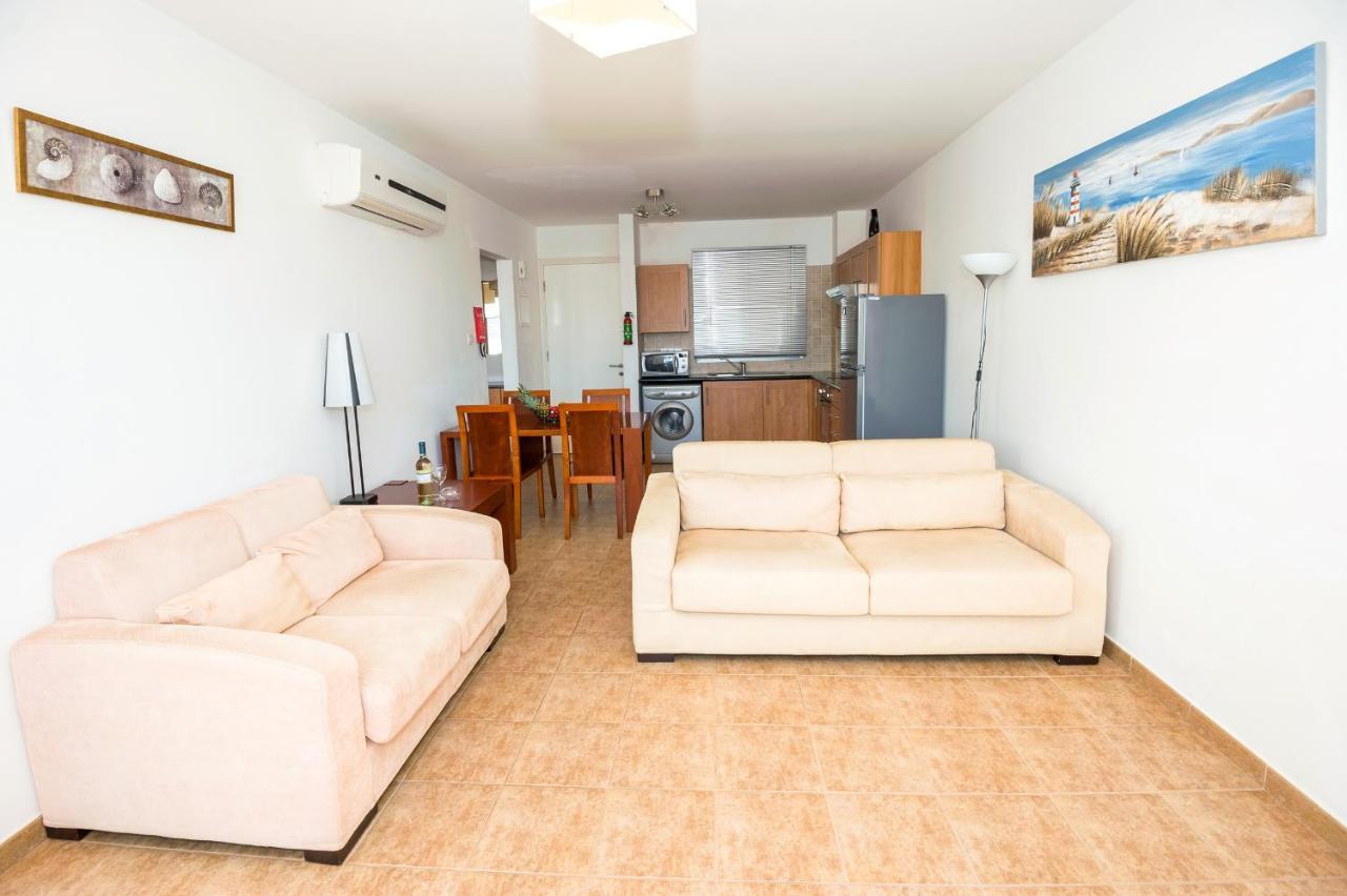 Apartment Seabreeze 200m Away From The Sea *