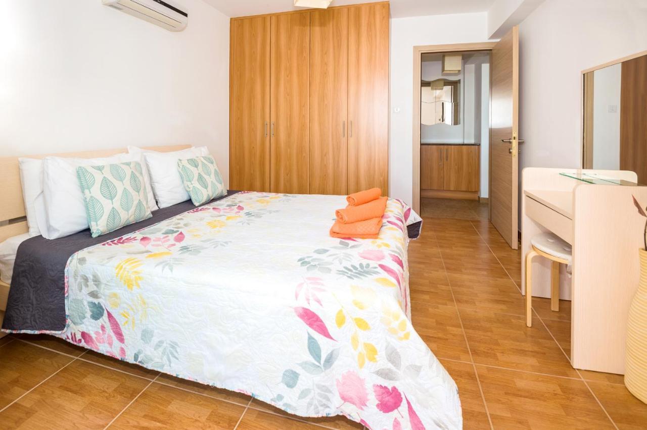 Seabreeze 200m Away From The Sea Apartment *